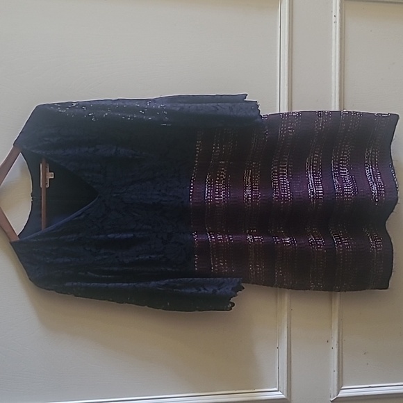 Nanette Lepore Dresses & Skirts - Nanette Lepore Blue Lace Tweed Dress Size 8 Long Flare Sleeves Lined